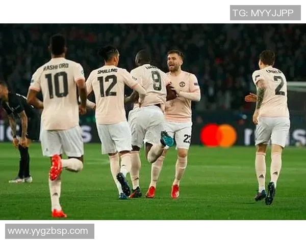 大巴黎对曼联直播频道信息全解析助你不漏精彩瞬间